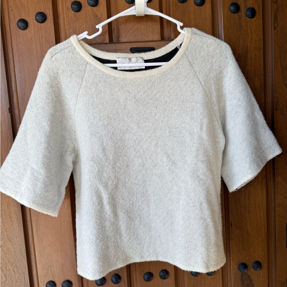 A.L.C. Wool Cream‎ Short Sleeve Sweater Top